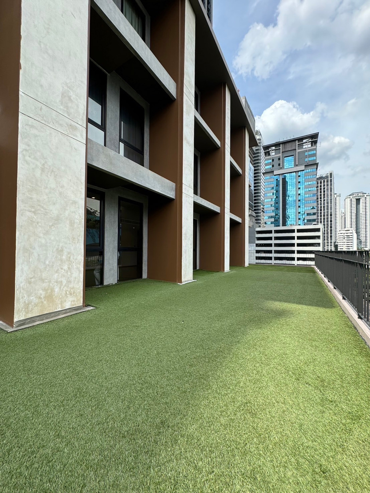 คอนโดสาทร นราธิวาส : ขายด่วน The Hudson Sathorn 7 , ราคาสุดพิเศษ, 3 ห้องนอน