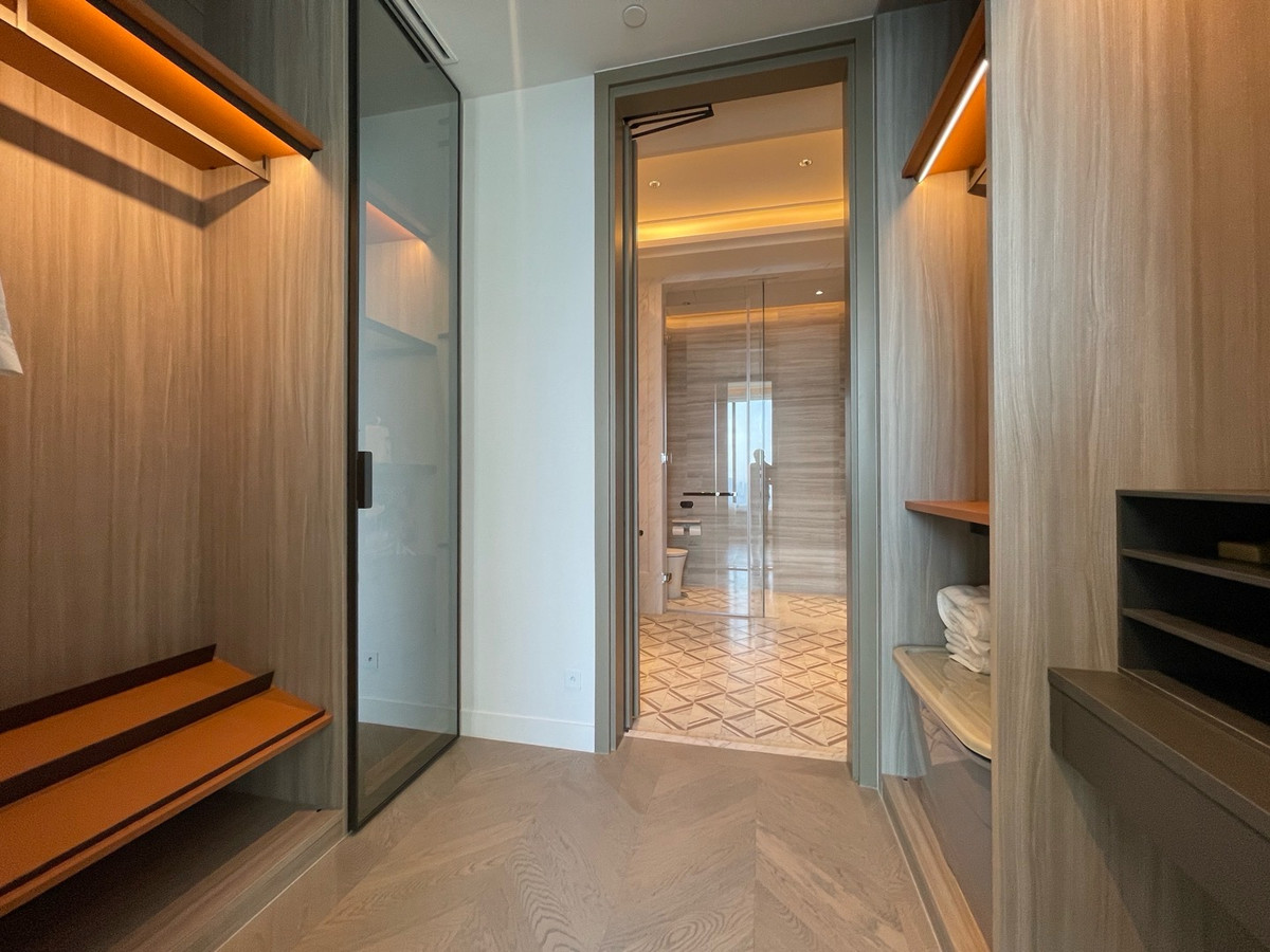 For RentCondoWitthayu, Chidlom, Langsuan, Ploenchit : For rent ONE89 WIRELESS Condo at One Bangkok, fully furnished, ready to move in. Near MRT Lumpini and BTS Ploenchit