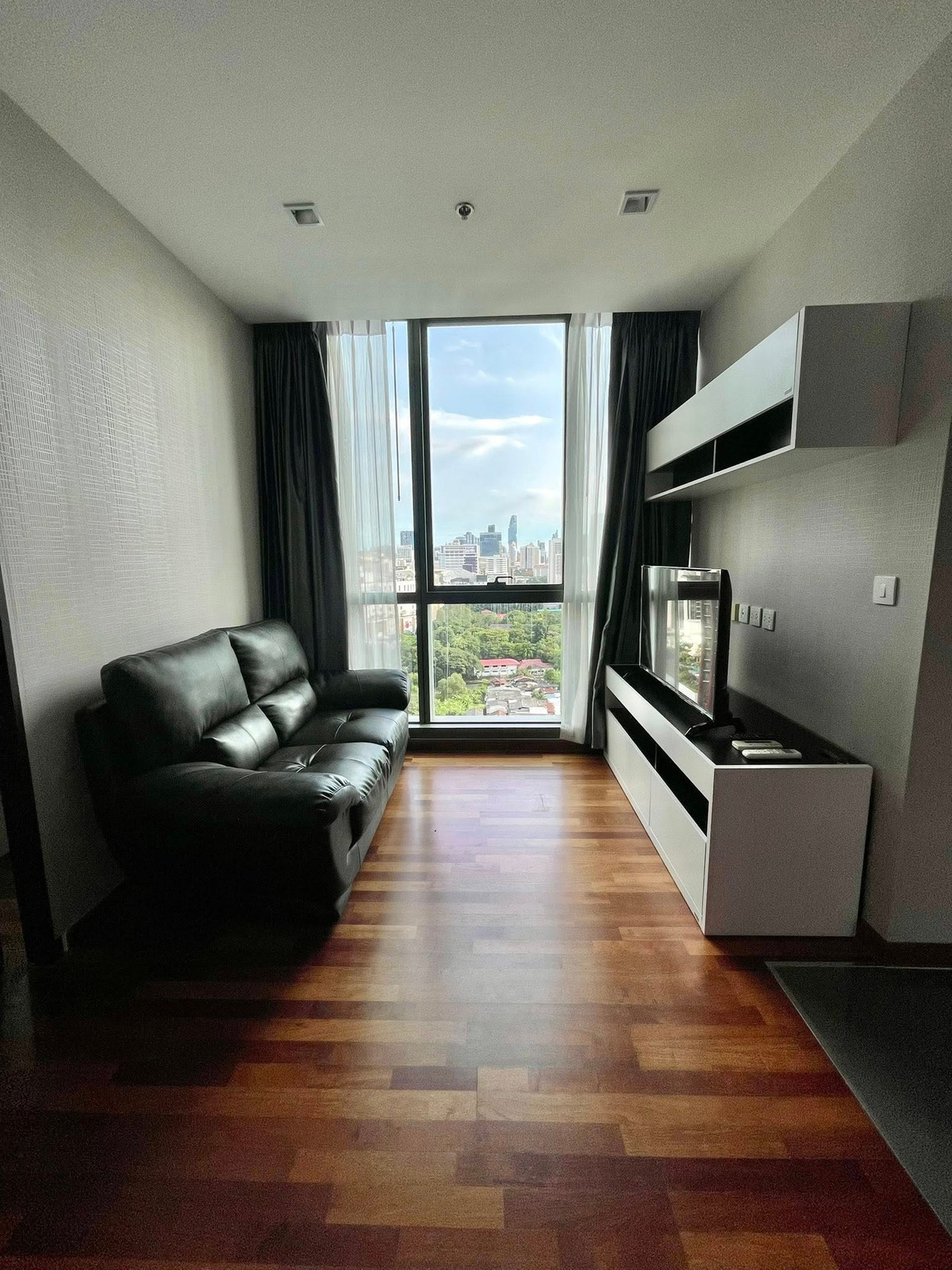 For RentCondoRatchathewi,Phayathai : 🔥For rent Wish Signature Midtown Siam: in the heart of Bangkok. In the Ratchathewi area  Close to shopping areas: near BTS Ratchathewi