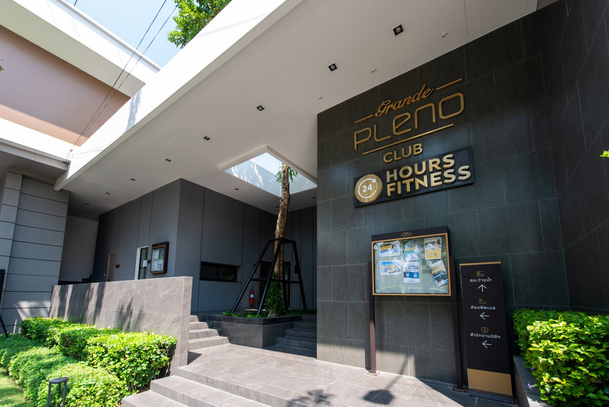 For RentSamut Prakan,Samrong : RH010726 For rent, 2-story semi-detached house, 3 bedrooms at Grande Pleno Mega Bangna, next to Mega Bangna.