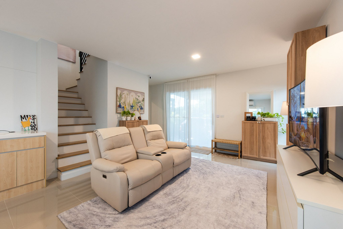 For RentSamut Prakan,Samrong : RH010726 For rent, 2-story semi-detached house, 3 bedrooms at Grande Pleno Mega Bangna, next to Mega Bangna.