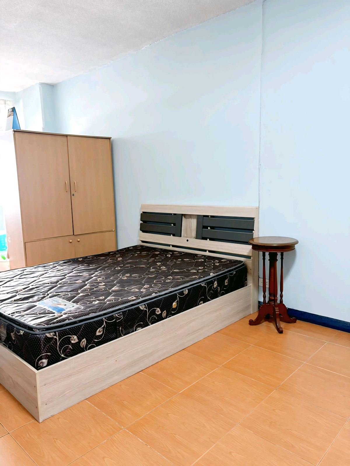 For RentCondoLadprao, Central Ladprao : Convenient travel