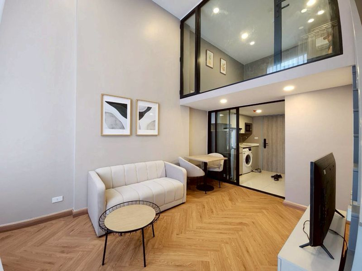 ให้เช่าคอนโดรัชดา ห้วยขวาง : ให้เช่าราคาพิเศษ 26,000  ห้องสวย ซักผ้าม่านใหม่ / โซฟาใหม่ เครื่องใช้ไฟฟ้าครบ