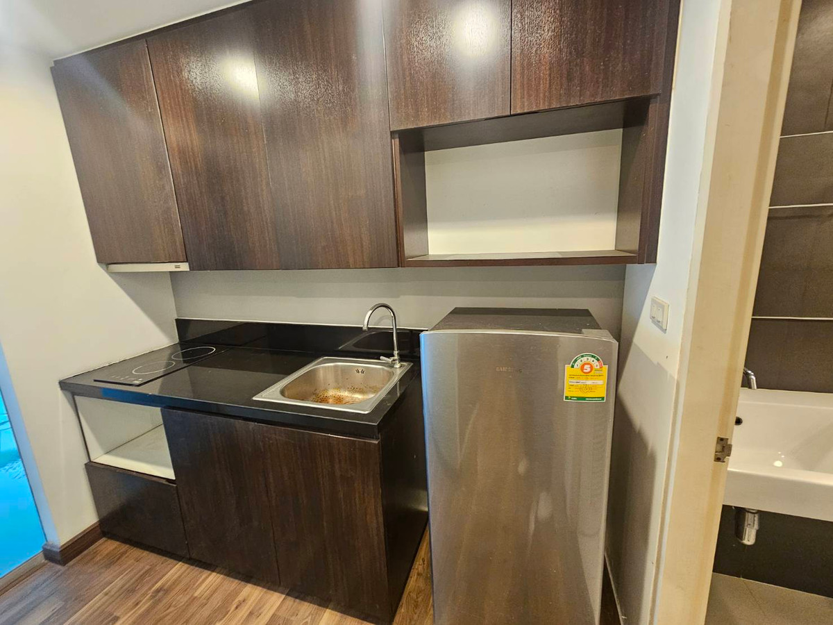 ให้เช่าคอนโดนวมินทร์ รามอินทรา : ห้องใหม่ ไม่เคยปล่อยเช่าเลย วิวสระว่ายน้ำ วิวสวนสวย เช่า 1 ห้องนอน 1 ห้องน้ำ ปาร์ค เอ็กโซ เกษตร นวมินทร์  Parc Exo Kaset Navamin