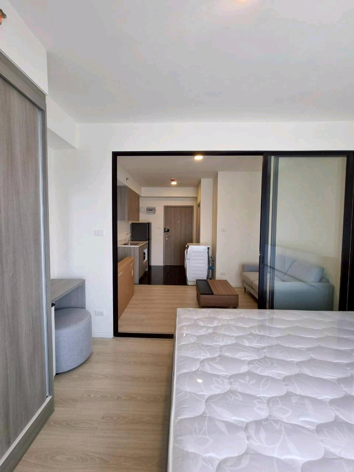 For RentCondoBangna, Bearing, Lasalle : Condo next to Mega Bangna, walking distance! A Space Mega 2 / 28.55 sq m. 9,500 THB / month