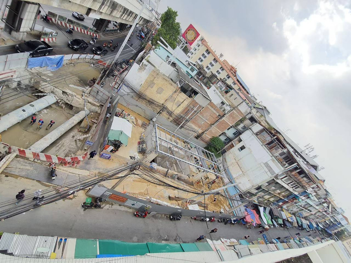 For SaleShop HouseRamkhamhaeng, Hua Mak : ✨ The best investment! Commercial building for sale, prime location Next to Ramkhamhaeng Road ✨