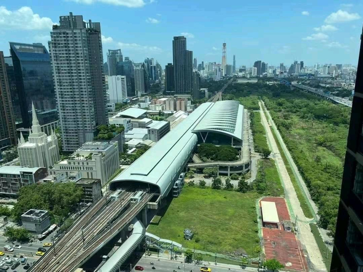 For RentCondoRama9, Petchburi, RCA : Beautiful room, high floor, for rent, 1 bedroom, 1 bathroom, Life Asoke.