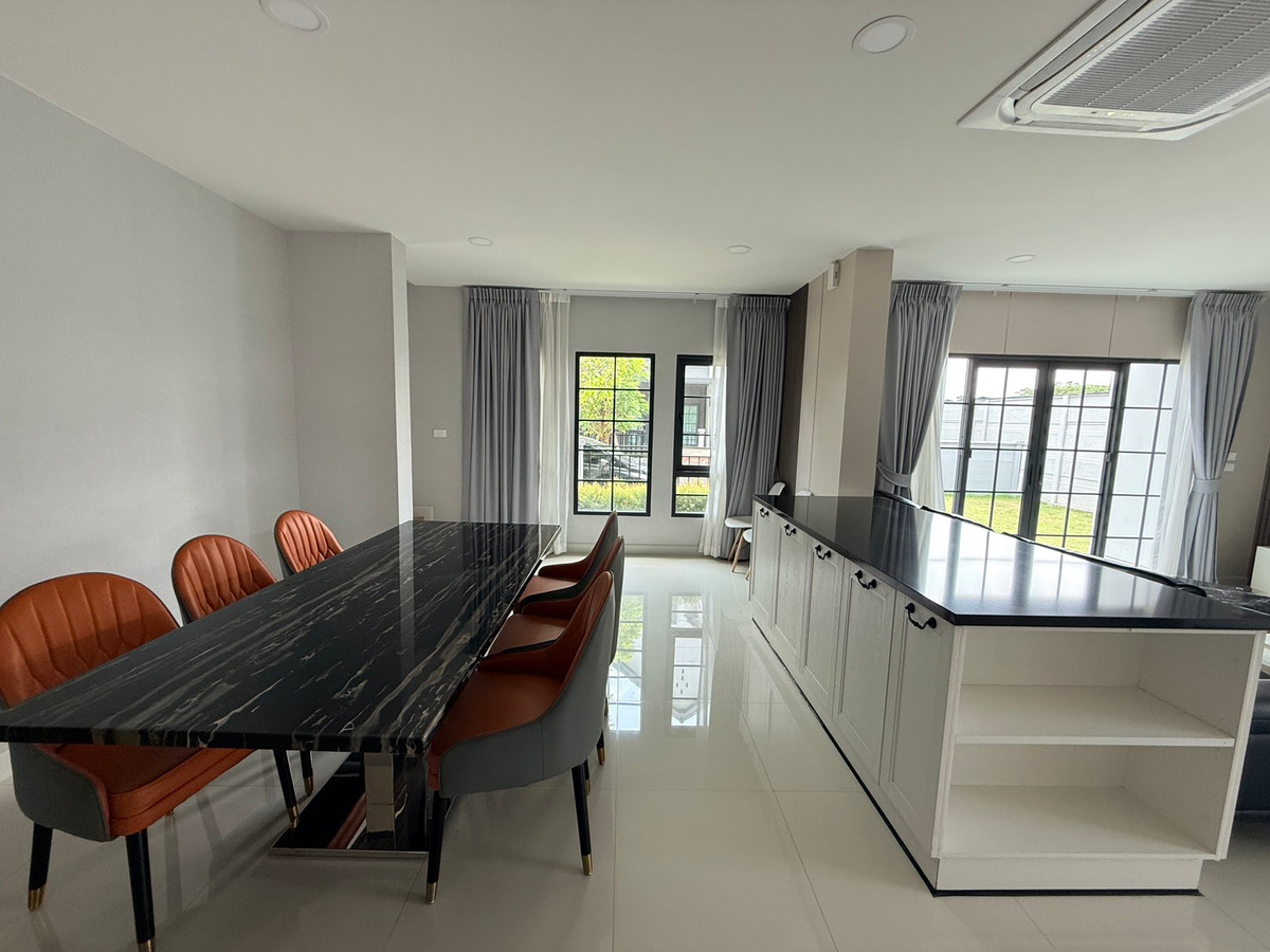 ให้เช่าบ้านบางนา แบริ่ง ลาซาล : ให้เช่าบ้านเดี่ยว Centro บางนา – 4 ห้องนอน หลังใหญ่ ใกล้เมกะบางนา!“