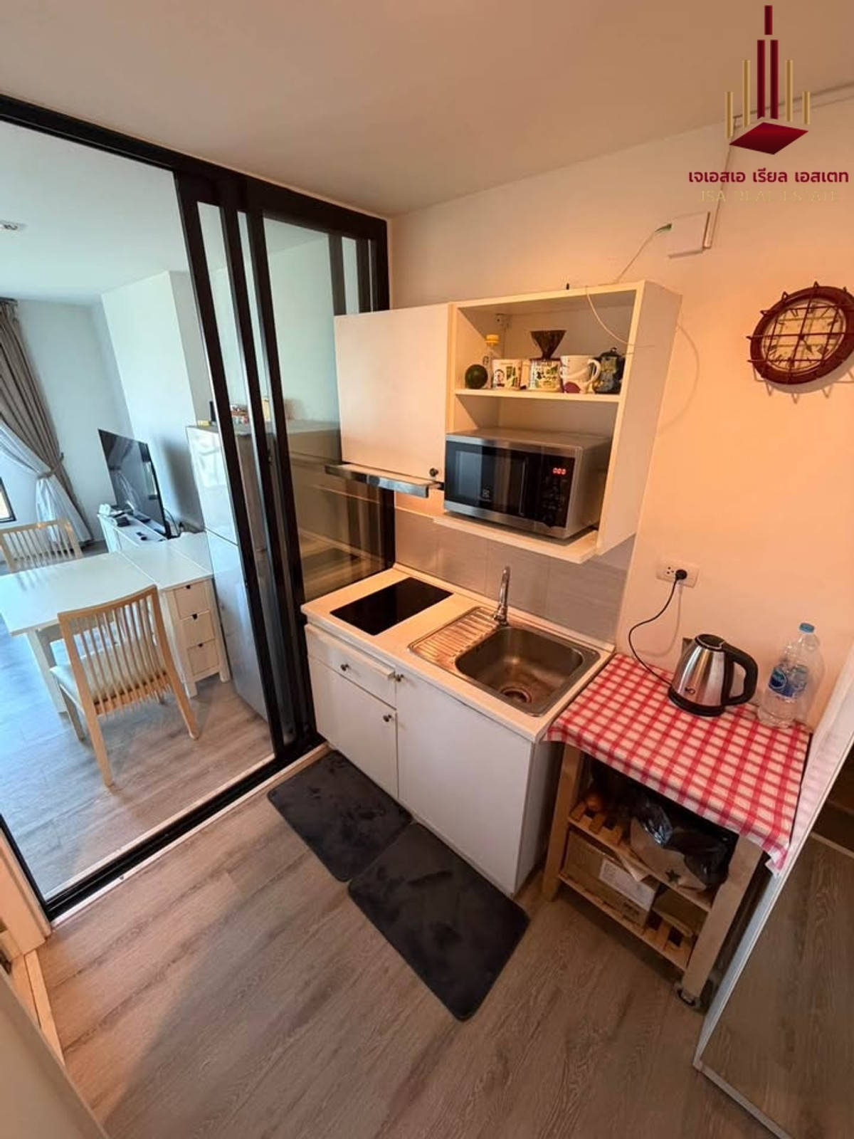 For RentCondoBangna, Bearing, Lasalle : ✨ For Rent: Knightsbridge Bearing Condo ✨ 💰 Only 16,000 THB/month