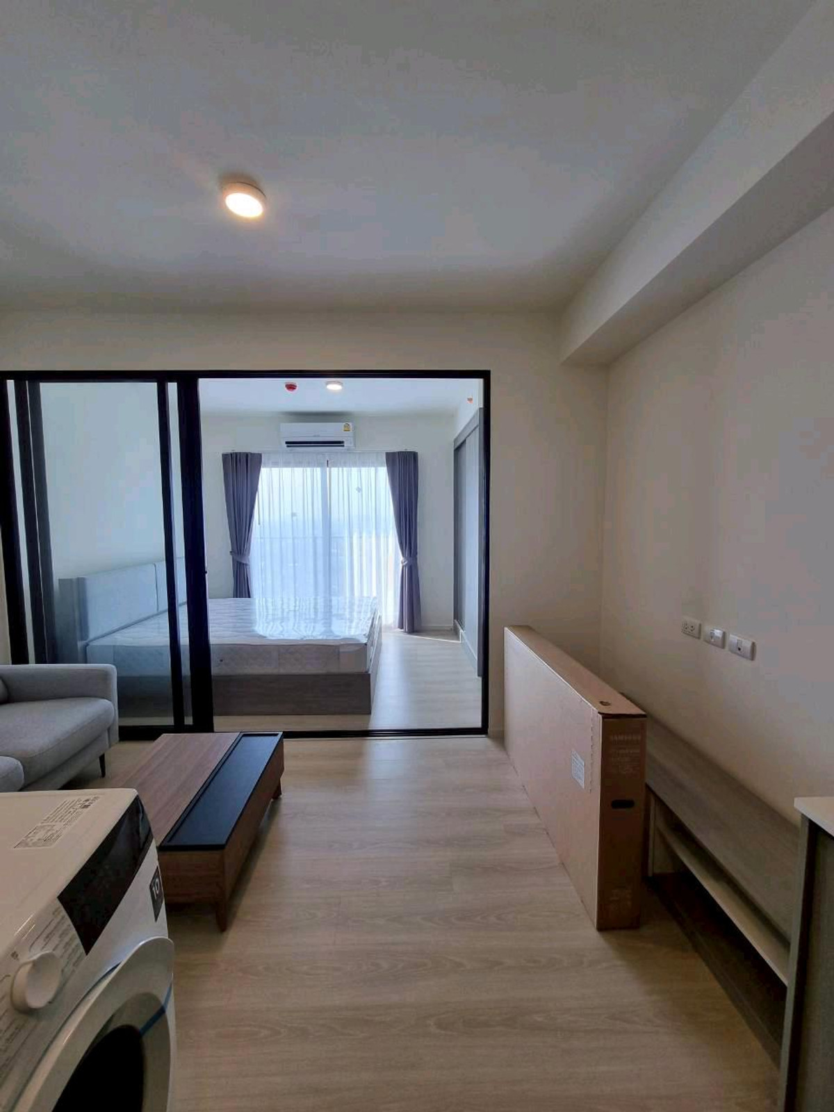 For RentCondoBangna, Bearing, Lasalle : Condo next to Mega Bangna, walking distance! A Space Mega 2 / 28.55 sq m. 9,500 THB / month