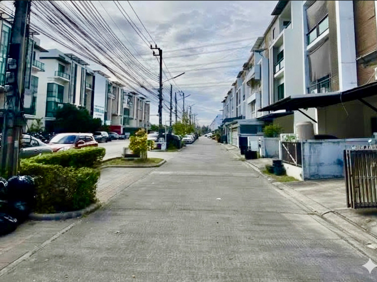 ขายโฮมออฟฟิศบางนา แบริ่ง ลาซาล : ขายโฮมออฟฟิศ 4 ชั้น ทำเลธุรกิจ ราคาดีที่สุดในโครงการ H2O Ram 2 – Suvarnabhumi (รามคำแหง 2 – วงแหวนตะวันออก)