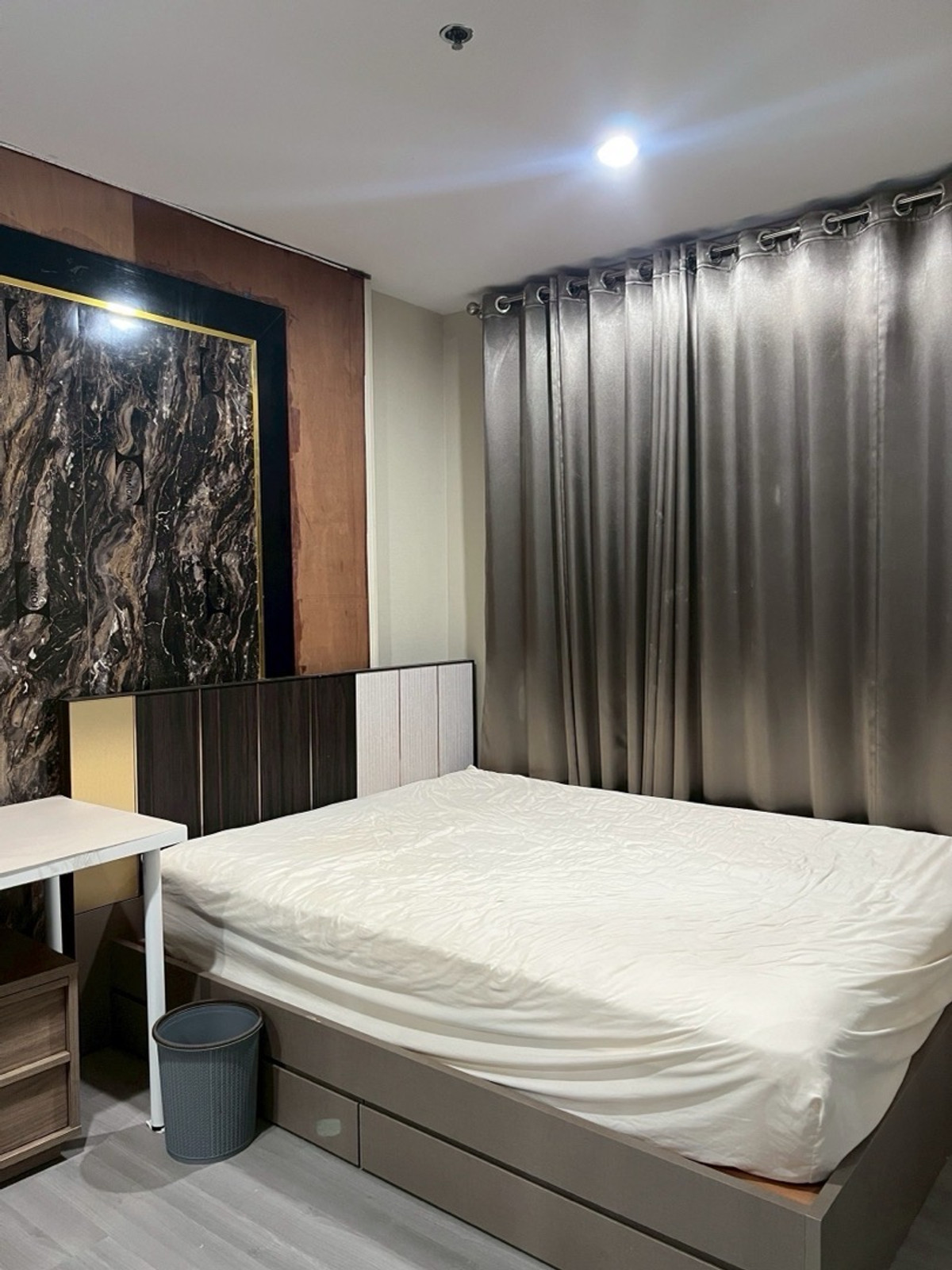 ให้เช่าคอนโด : @condocurator📍ให้เช่า The Parkland Charan - Pinklao เฟอร์นิเจอร์ครบ มีเครื่องซักผ้า [PM3808]