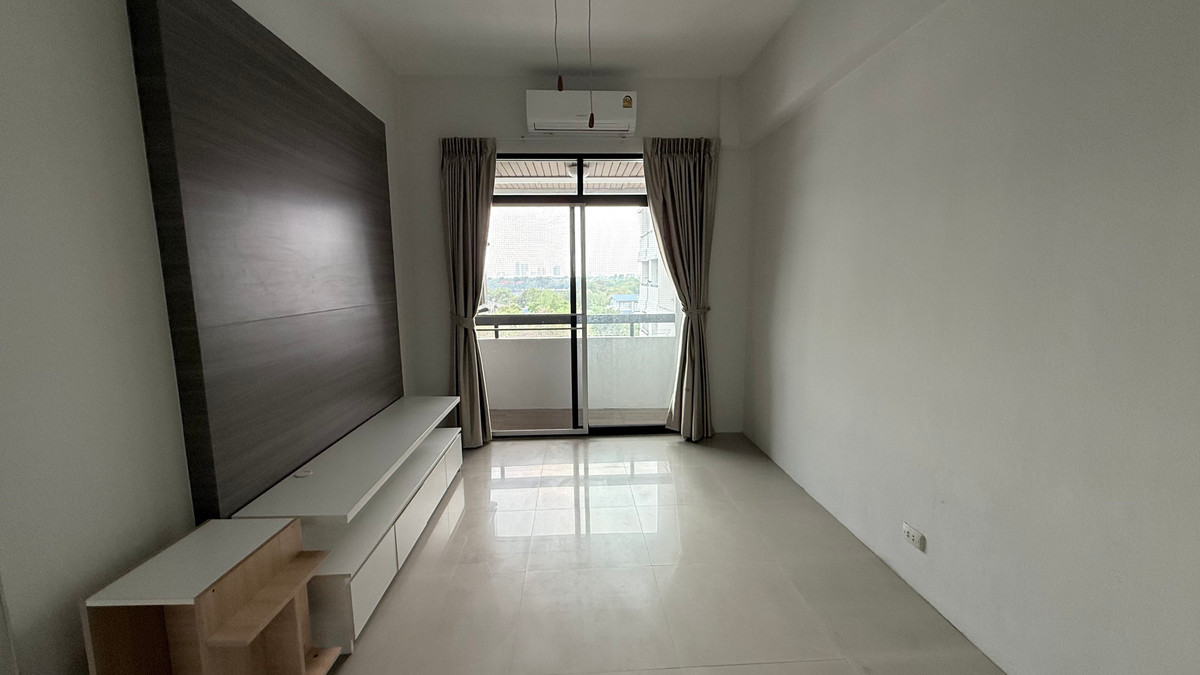 ขายคอนโดพัฒนาการ ศรีนครินทร์ : 🇹🇭 คอนโดราคาดีมาก! ห้องใหญ่ 36 ตร.ม. ขายเพียง 1.2 ล้านเท่านั้น