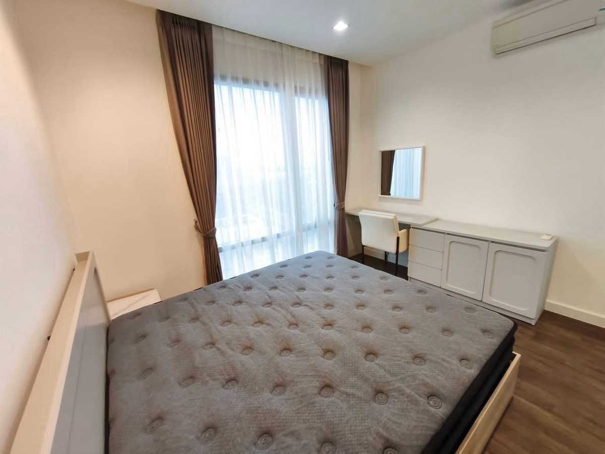 ให้เช่าคอนโดพระราม 3 สาธุประดิษฐ์ : เช่า Starview ( สตาร์วิว พระราม 3 )🛏️ 2 ห้องนอน 🛁 2 ห้องน้ำ 🛋️ 1 ห้องนั่งเล่น ขนาด 77 ตรม. อาคารเดียว ชั้น 19 🌅 วิวเมือง ✨ ราคา 32,000 บาท ✨ 