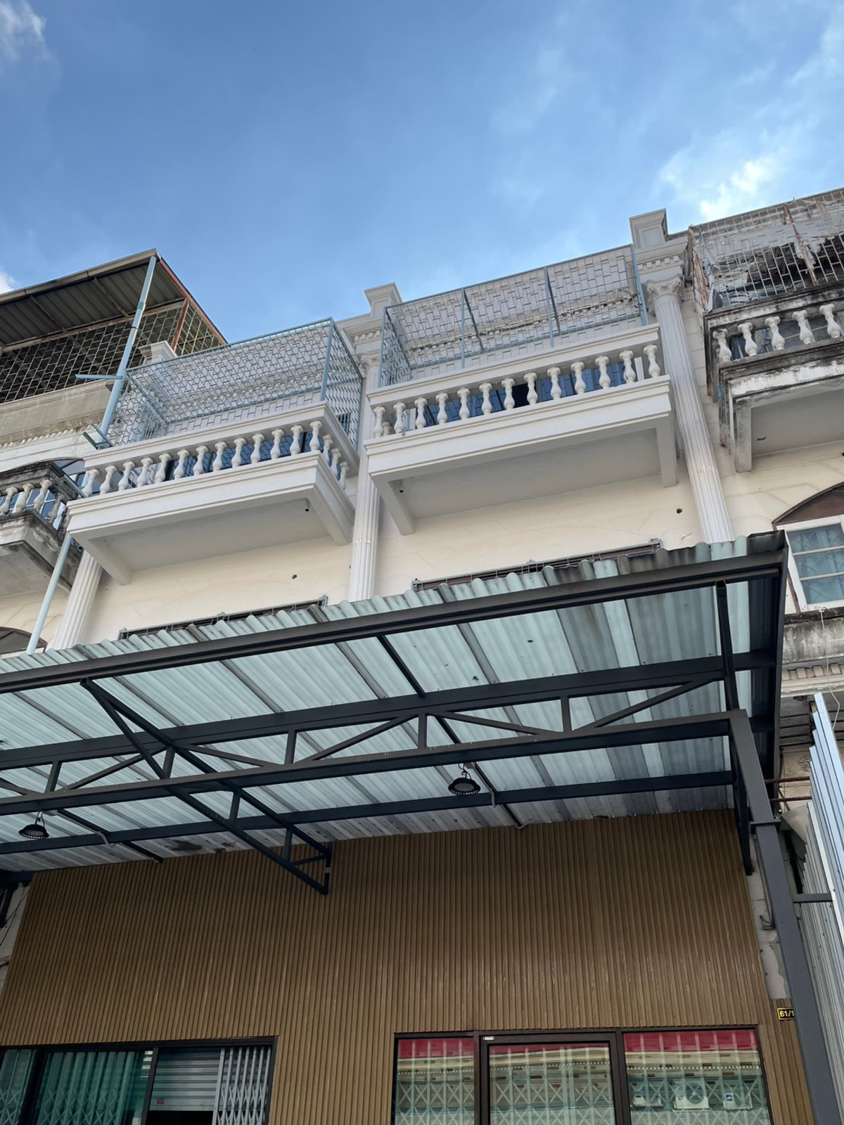 For RentShop HouseNonthaburi, Bang Yai, Bangbuathong : Commercial building for rent, 2 units, Bang Yai City Soi 6 | near MRT Bang Yai Market, only 500 m.