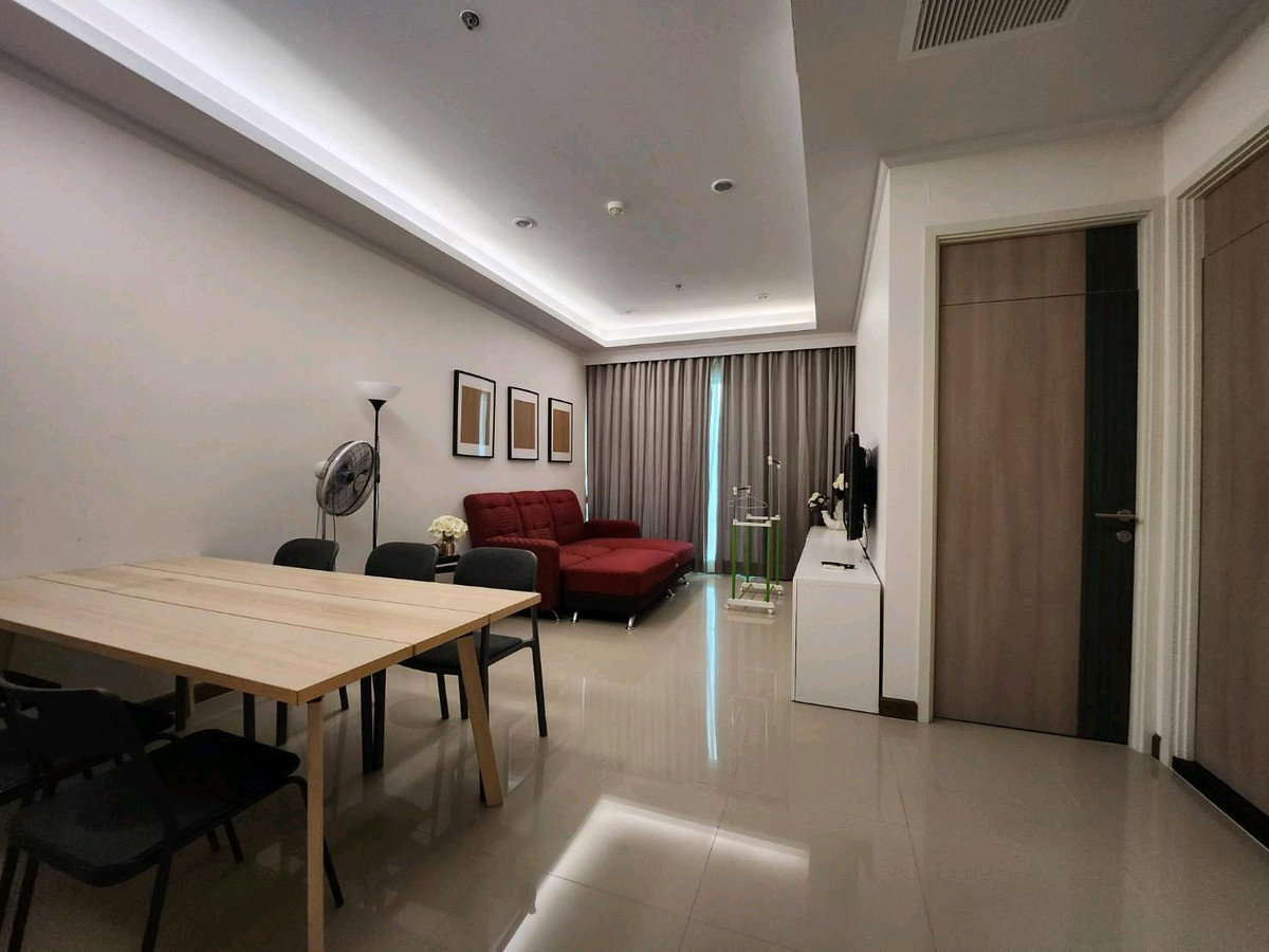 For RentCondoRatchathewi,Phayathai : For rent, Supalai Elite at Phayathai, 2 bedrooms, only 26,000 baht, move in early March.