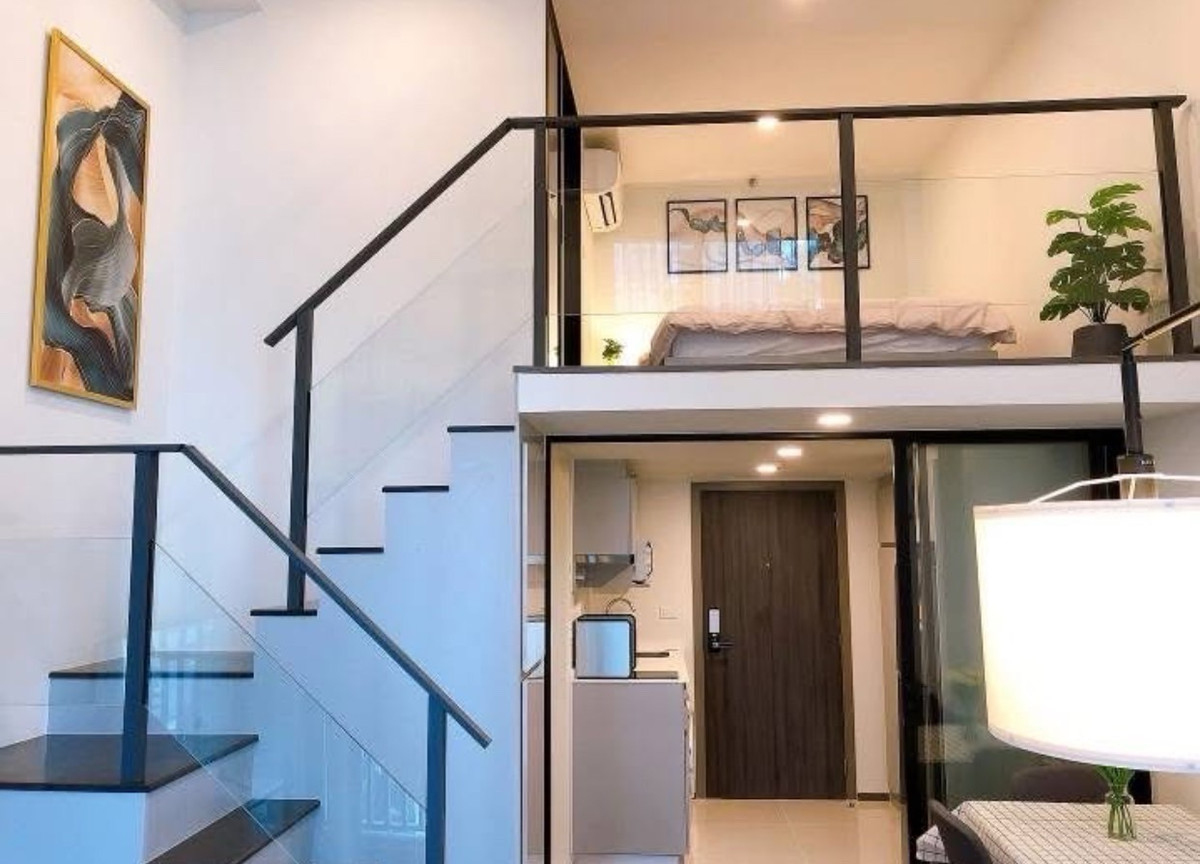 ให้เช่าคอนโดพระราม 9 เพชรบุรีตัดใหม่ RCA : ให้เช่า Knightsbridge space rama9 (ไนท์ บริดจ์ สเปซ พระราม9) Duplex 1ห้องนอน 1ห้องน้ำ (1bed 1bath) 38 ตรม.  ตึก หลัก ชั้น 16 วิวเมือง เฟอร์และเครื่องใช้ไฟฟ้าครบ 30,000 บาท