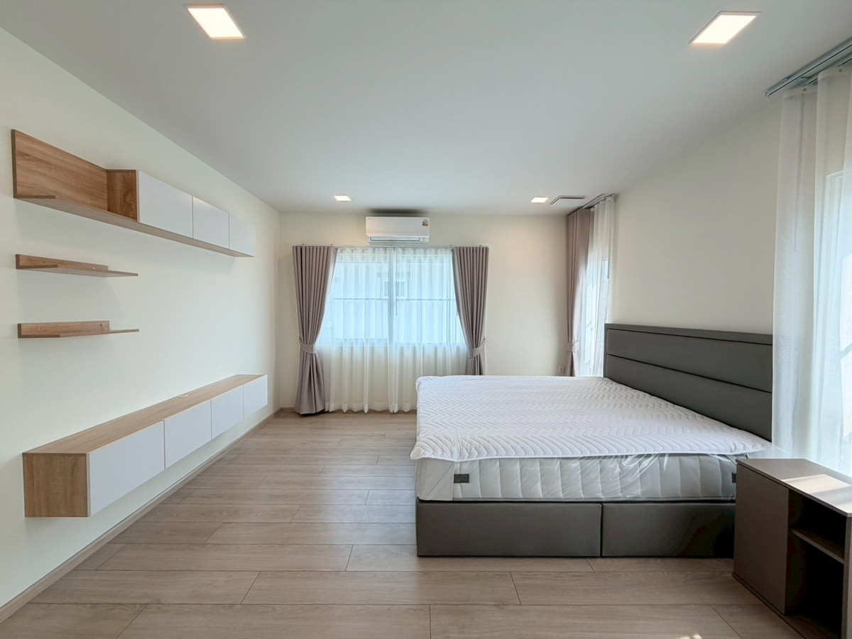 ให้เช่าบ้านบางนา แบริ่ง ลาซาล : บ้านเดี่ยวให้เช่า✨ Villaggio 3 ศรีนครินทร์-บางนา : พร้อมเข้าอยู่ ตกแต่งสวย เฟอร์นิเจิร์ครบ : ใกล้เมกะบางนา 