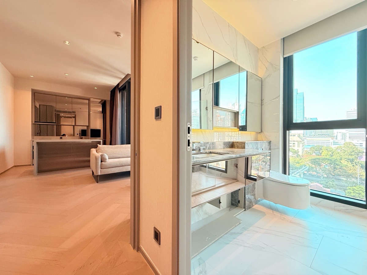 For RentCondoSathorn, Narathiwat : The Reserve Sathorn for rent, 1 bedroom, 50 sq m, ready to move in.