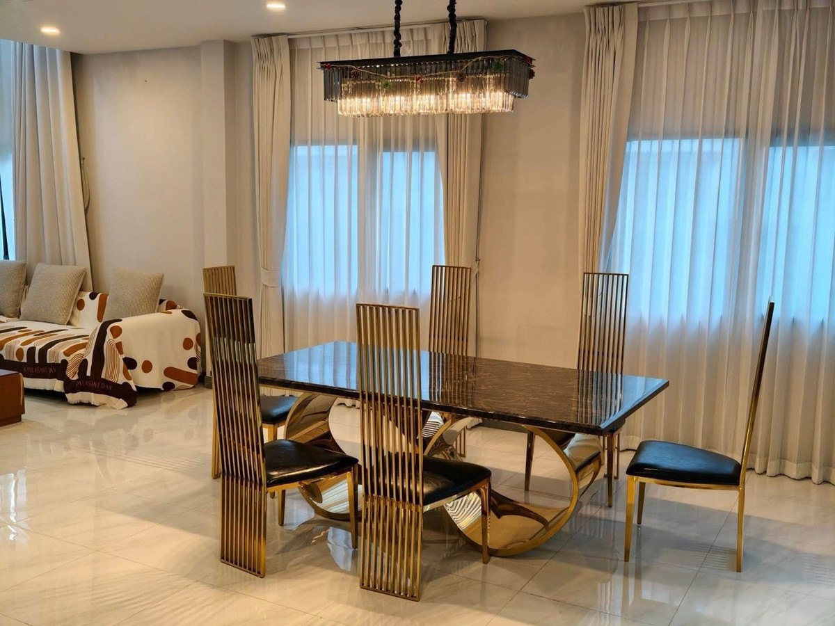 For RentHouseLadkrabang, Suwannaphum Airport : Luxury house for rent, The City Sukhumvit-On Nut.