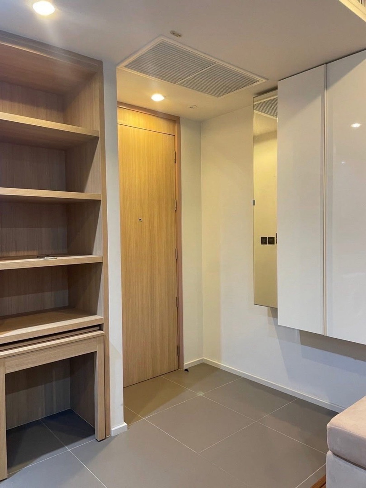 ให้เช่าคอนโดลาดพร้าว เซ็นทรัลลาดพร้าว : ให้เช่า คอนโด M Ladprao เลี้ยงสัตว์ได้🐾 ขนาดห้อง : 39 ตร.ม ชั้น : 9 วิว : สระว่ายนำ้ ราคา : 25,000 บาท สถานที่ใกล้เคียง : ติด bts สถานีห้าแยกลาดพร้าว