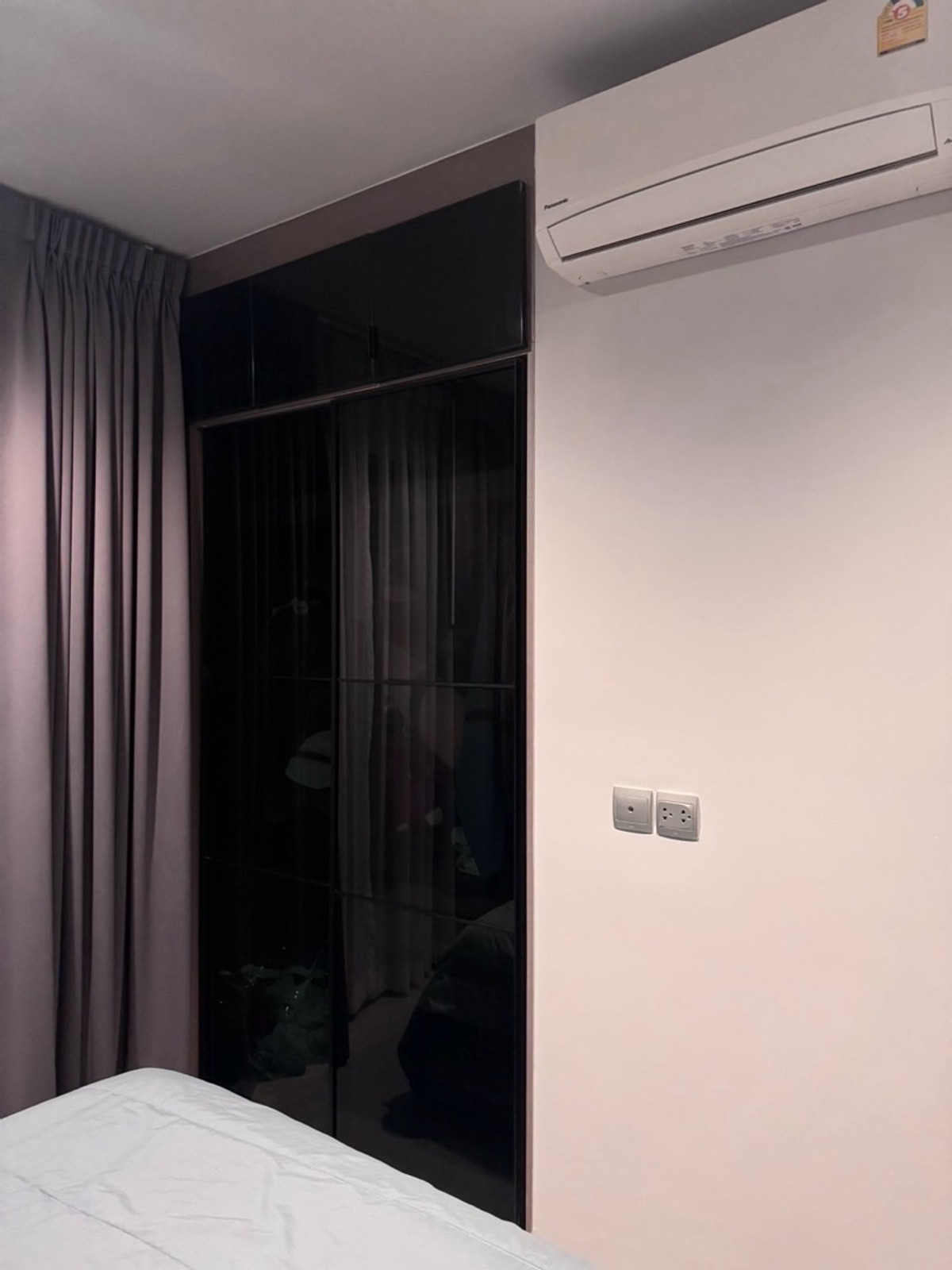 ให้เช่าคอนโดพระราม 9 เพชรบุรีตัดใหม่ RCA : ให้เช่า Life Asoke Rama9 (ไลฟ์ อโศก พระราม9) 1 ห้องนอน 1ห้องน้ำ (1bed plus) 33 ตรม.  ตึก A ชั้น 16 วิวเมืองสวย เฟอร์และเครื่องใช้ไฟฟ้าครบ 23,000 บาท