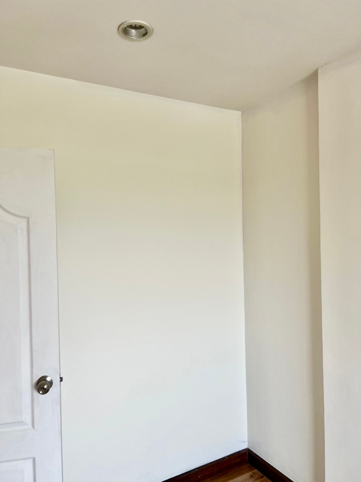 ขายโฮมออฟฟิศบางนา แบริ่ง ลาซาล : ขายโฮมออฟฟิศ 4 ชั้น ทำเลธุรกิจ ราคาดีที่สุดในโครงการ H2O Ram 2 – Suvarnabhumi (รามคำแหง 2 – วงแหวนตะวันออก)