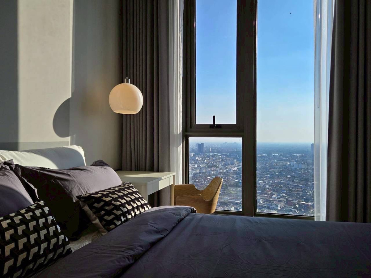 ขายคอนโดสาทร นราธิวาส : ขายด่วน คอนโด Rhythm เจริญกรุง-พาวิลเลียน 2 นอน 3 น้ำ 1 ห้องแม่บ้าน ตกแต่ง Built-in อย่างดี ตามภาพ ห้องใหม่ ไม่เคยเข้าอยู่ เข้าอยู่ได้เลย