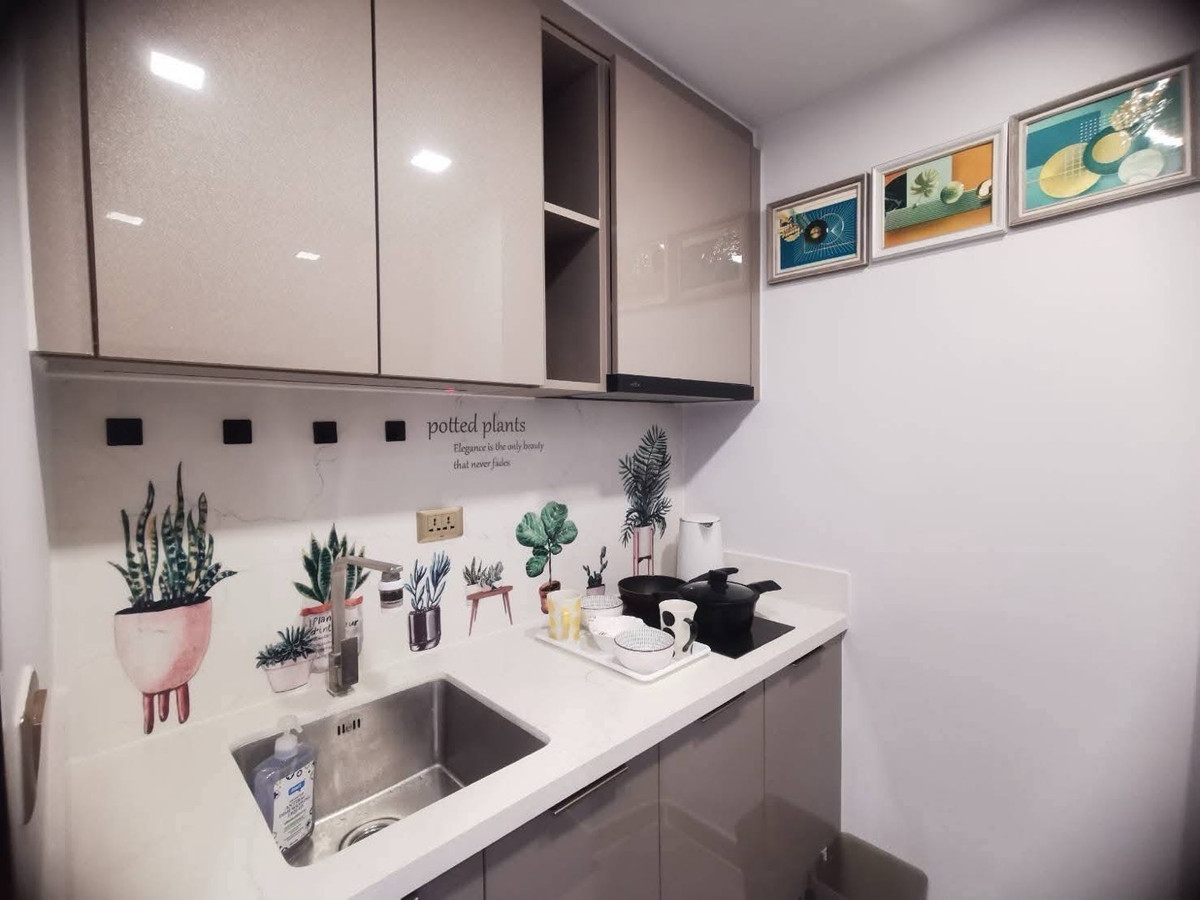 ให้เช่าคอนโดพระราม 9 เพชรบุรีตัดใหม่ RCA : ให้เช่าคอนโด One9Five Asoke-Rama9 อาคาร B ชั้น 18 วิวเมืองโล่ง ขนาด 36.00 ตร.ม. 1 ห้องนอน ราคา 32,000 บาท