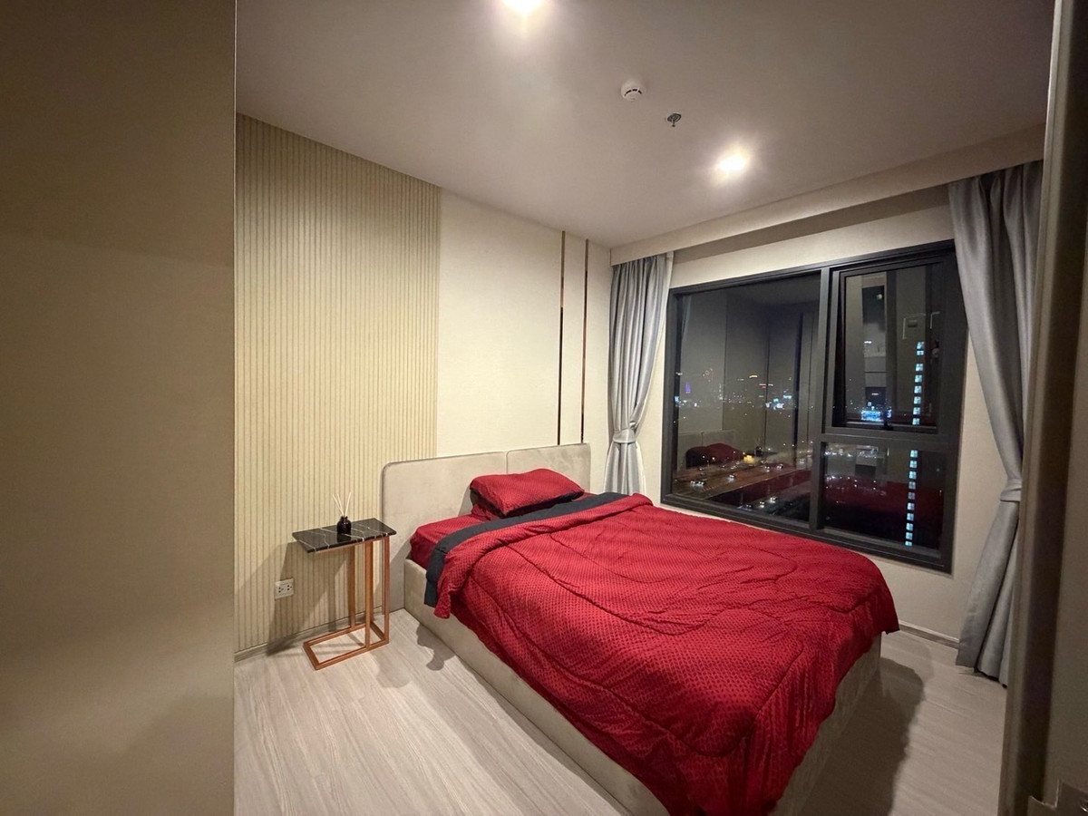 ให้เช่าคอนโดพระราม 9 เพชรบุรีตัดใหม่ RCA : ให้เช่า Life Asoke Hype(ไลฟ์ อโศก ไฮป์) 1 ห้องนอน 1ห้องน้ำ ครัวแยก  35 ตรม.ชั้น 19 วิวสวย เฟอร์และเครื่องใช้ไฟฟ้าครบ 25,000 บาท