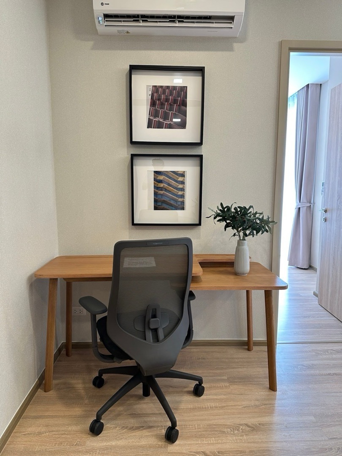 ขายคอนโดราชเทวี พญาไท : ✅✅ขายคอนโด XT Phayathai ขนาด 101 ตารางเมตร 2 bed 2 bath ตกแต่งพร้อมอยู่ พิเศษเพียง 16 MB เท่านั้นน !!