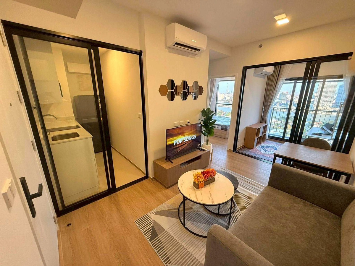 For RentCondoPinklao, Charansanitwong : ✨New condo one bed plus✨🚆MRT Bang Phlat 200 meters🚆 For rent Chapter One Spark Charan 🔥