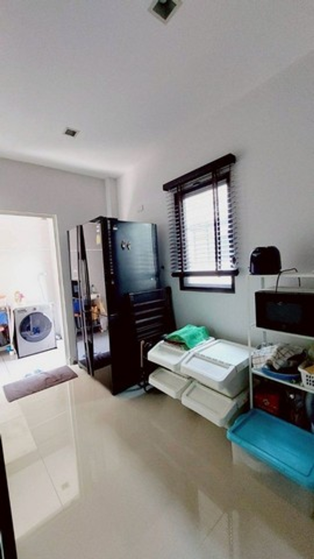 ให้เช่าทาวน์โฮมพระราม 5 ราชพฤกษ์ บางกรวย : ให้เช่า บ้านแฝดหลังมุม โครงการวี คอมพาวด์ ราชพฤกษ์-ปิ่นเกล้า หลังมุม 2 ชั้น เฟอร์ครบ ใกล้เซ็นทรัล เวสต์วิลล์