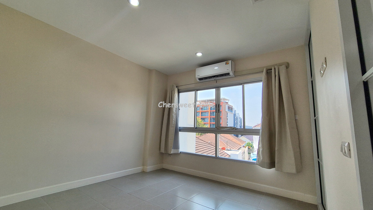 ขายคอนโดวิภาวดี ดอนเมือง หลักสี่ : เดอะ คิวบ์ แจ้งวัฒนะ ซอย 10  คอนโดใกล้สนามบินดอนเมือง ห้องใหญ่ ใกล้รถไฟฟ้า