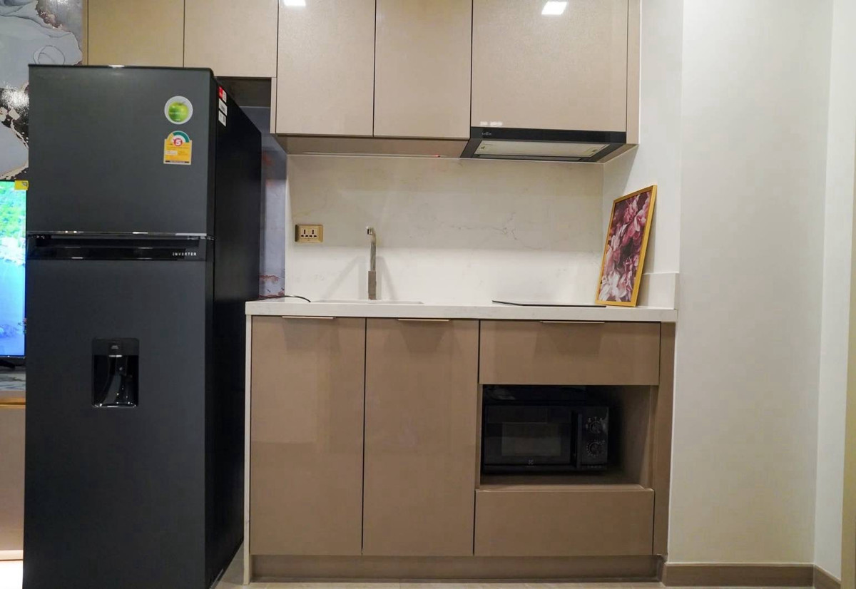 ให้เช่าคอนโดพระราม 9 เพชรบุรีตัดใหม่ RCA : ให้เช่าด่วนคอนโด One9Five Asoke-Rama9 อาคาร A ชั้น 15 วิวเมือง ขนาด 27.5 ตร.ม. ราคา 20,000 บาท