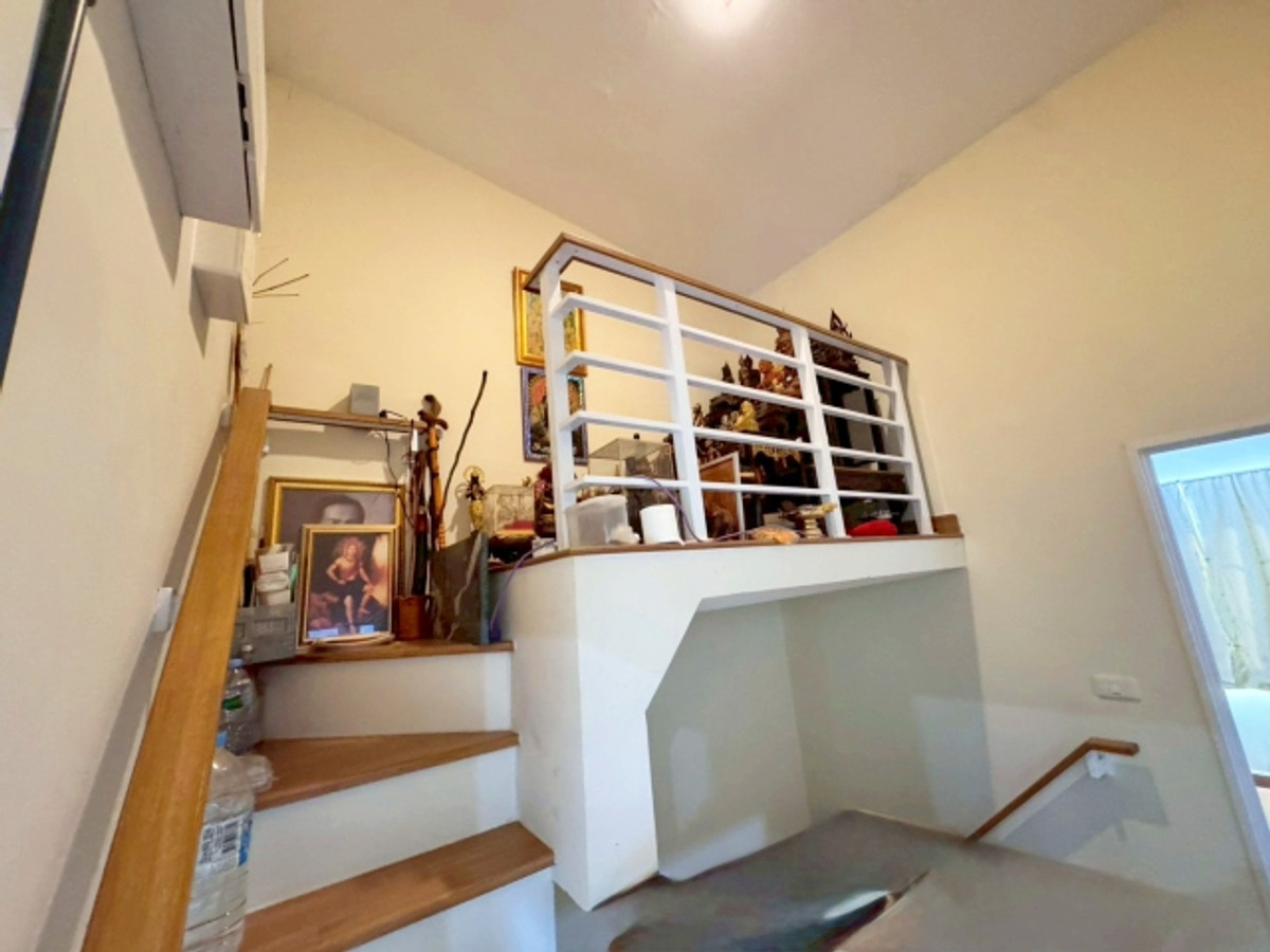 ขายทาวน์โฮมเกษตร นวมินทร์ ลาดปลาเค้า : ขาย ทาวน์เฮ้าส์ 2 ชั้น โกลเด้น ทาวน์ 3 ลาดพร้าว เกษตรนวมินทร์ 21.7 ตรว 117 ตรม 4 นอน 3 น้ำ บ้านหลังมุม