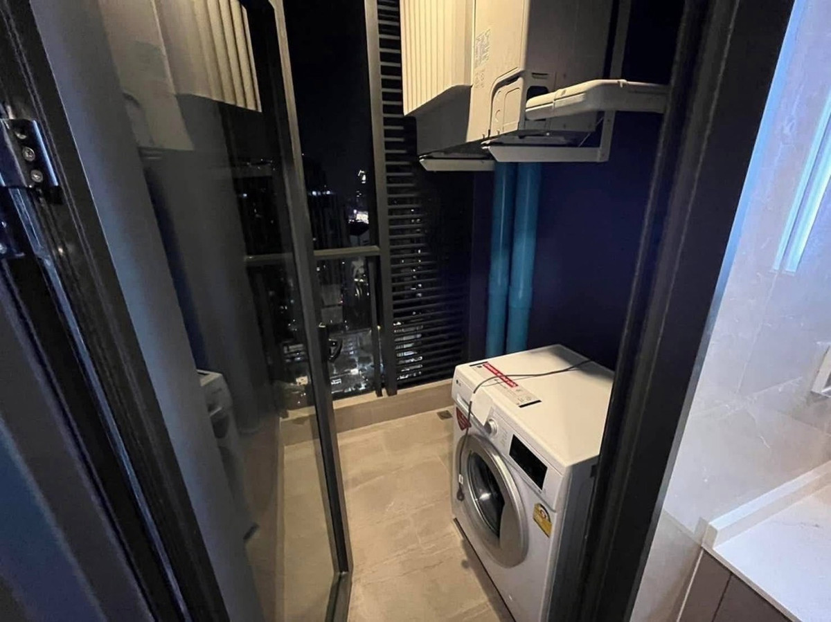 ให้เช่าคอนโดพระราม 9 เพชรบุรีตัดใหม่ RCA : ให้เช่าคอนโด One9Five Asoke-Rama9 อาคาร B ชั้น 27 วิวเมือง ขนาด 58 ตร.ม. 2 ห้องนอน ราคา 42,000 บาท