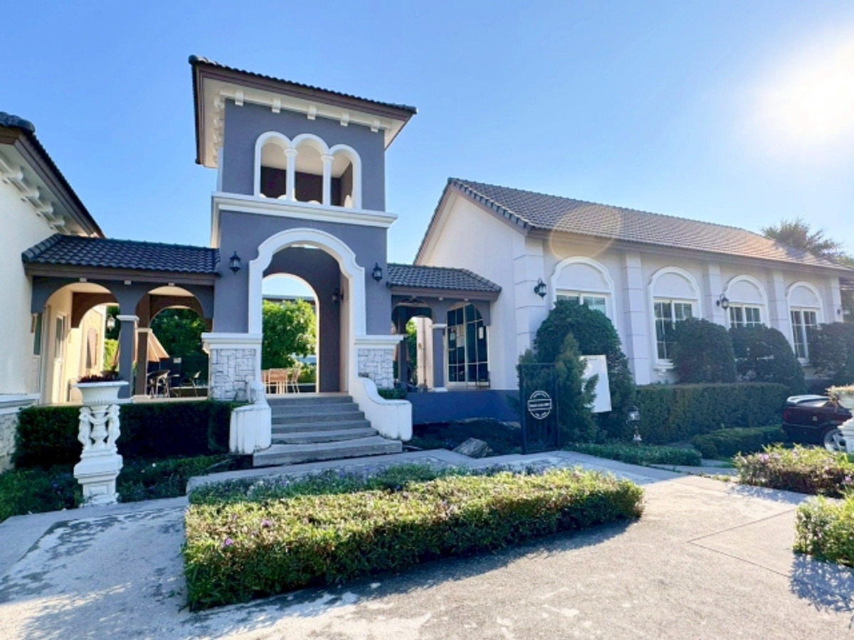 ขายทาวน์โฮมเกษตร นวมินทร์ ลาดปลาเค้า : ขาย ทาวน์เฮ้าส์ 2 ชั้น โกลเด้น ทาวน์ 3 ลาดพร้าว เกษตรนวมินทร์ 21.7 ตรว 117 ตรม 4 นอน 3 น้ำ บ้านหลังมุม