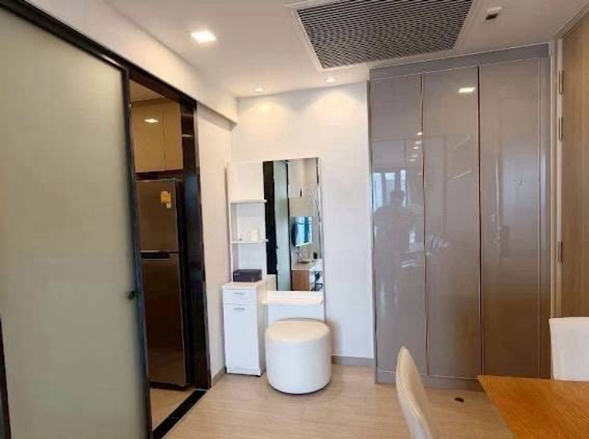 For RentCondoRama9, Petchburi, RCA : Condo for rent, One9Five Asoke-Rama9, Building B, 19th floor, open view, not blocked, size 35.5 sq m, 1 bedroom, price 23,000 baht.