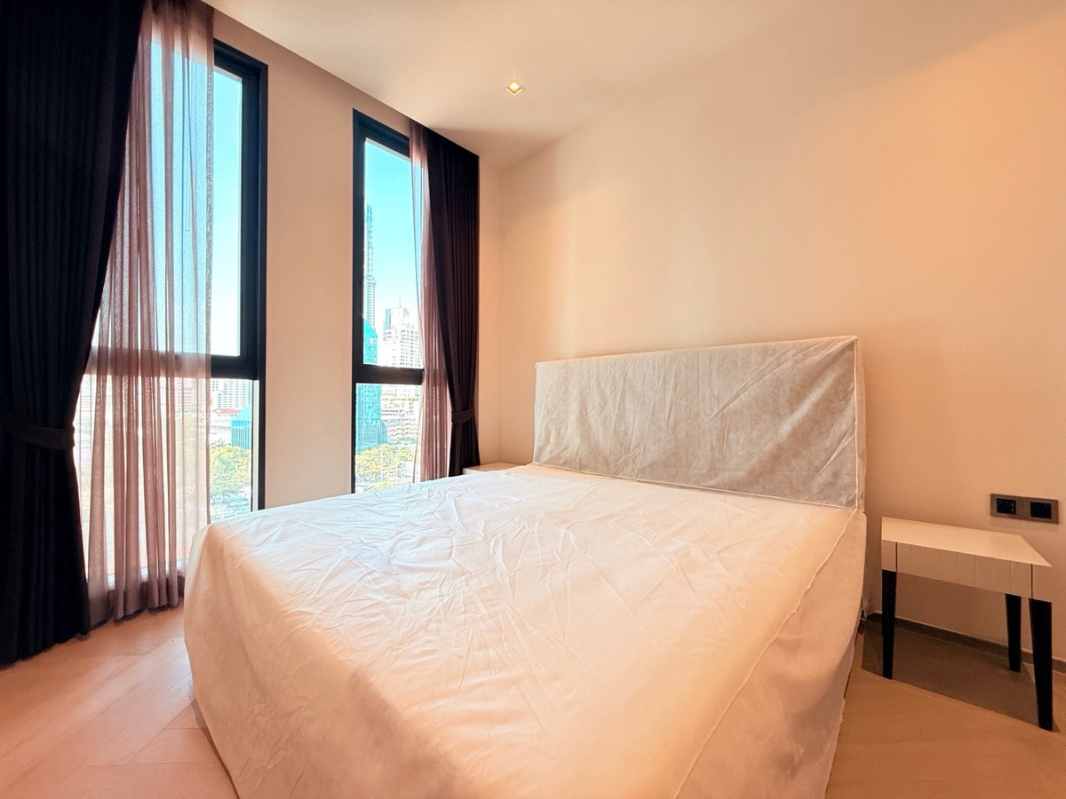 For RentCondoSathorn, Narathiwat : The Reserve Sathorn for rent, 1 bedroom, 50 sq m, ready to move in.