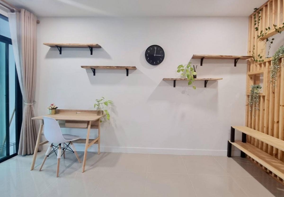 ให้เช่าทาวน์โฮมนวมินทร์ รามอินทรา : 19/02/2026, บ้านใหม่พร้อมอยู่ 3 นอน 2 น้ำ หลังมุม ใกล้ BTS สายหยุด เช่าพร้อมเฟอร์ฯ ครบ ติดสระว่ายน้ำ และฟิตเนส เดิน 10 ก้าวถึง!