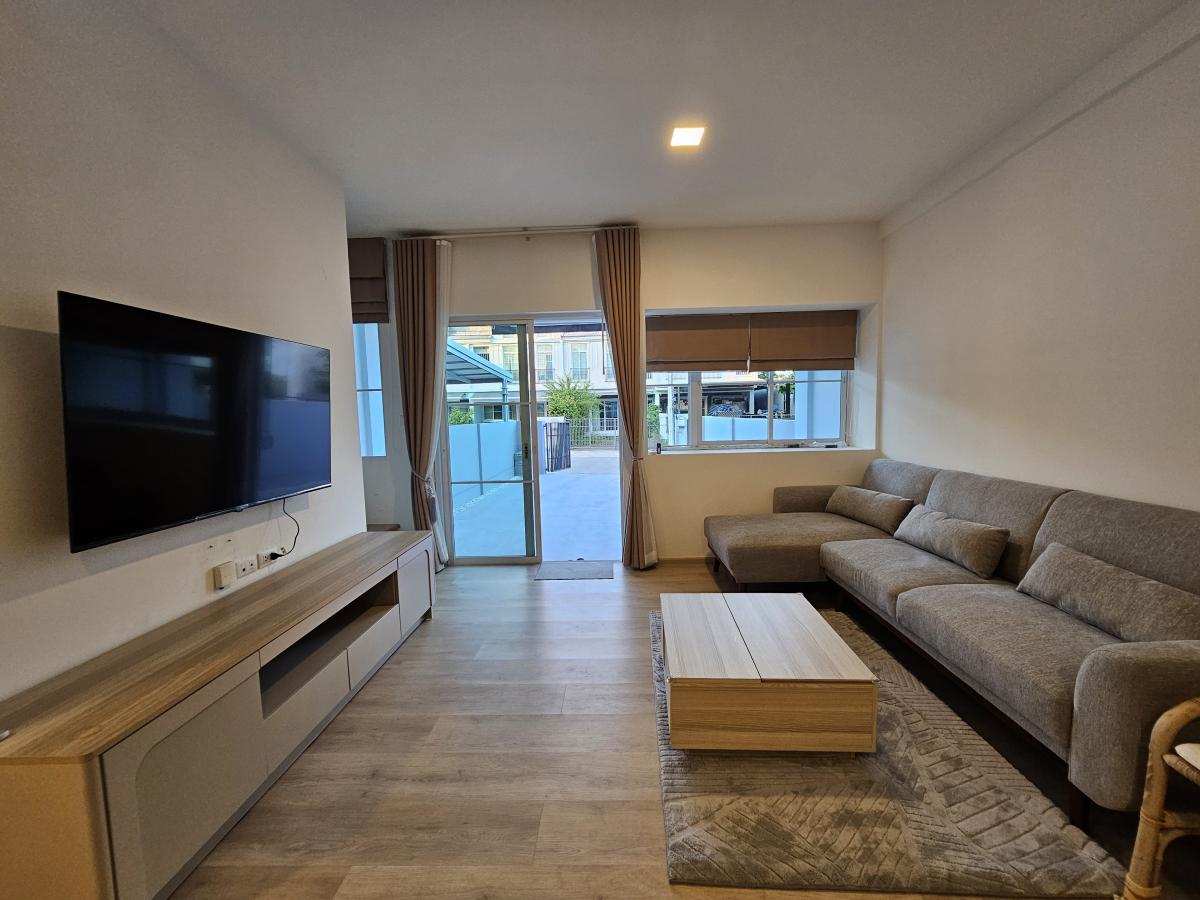 ให้เช่าทาวน์โฮมบางนา แบริ่ง ลาซาล : 28/02/2026, บ้านเดี่ยว Indy 2 บางนา-รามคำแหง 2 2 ห้องนอน 3 ห้องน้ำ พร้อมพื้นที่กว้าง ใกล้เซ็นทรัลบางนา