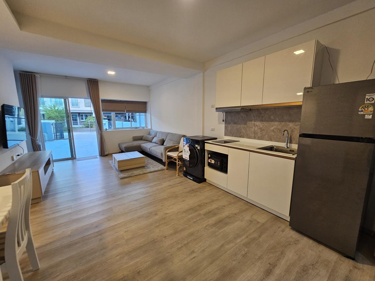 ให้เช่าทาวน์โฮมบางนา แบริ่ง ลาซาล : 28/02/2026, บ้านเดี่ยว Indy 2 บางนา-รามคำแหง 2 2 ห้องนอน 3 ห้องน้ำ พร้อมพื้นที่กว้าง ใกล้เซ็นทรัลบางนา