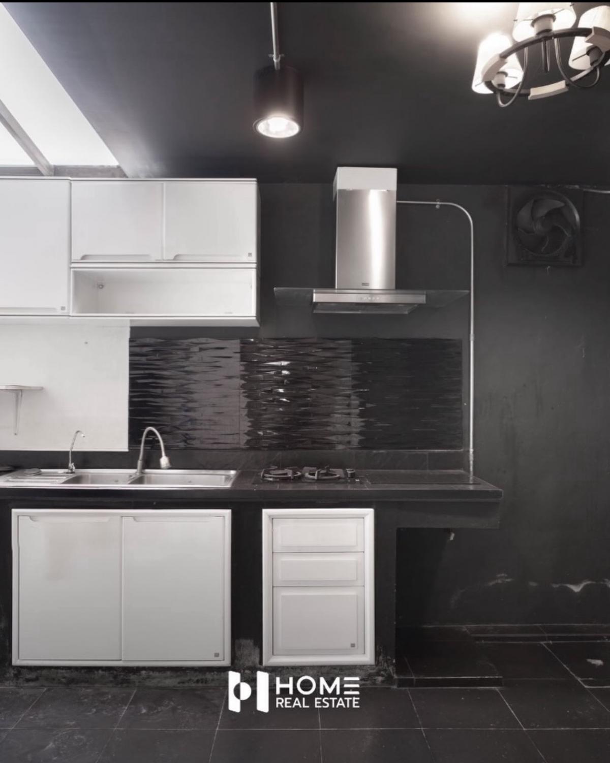 ขายทาวน์โฮมเลียบทางด่วนรามอินทรา : 28/02/2026, บ้านสวย 3 ห้องนอน พร้อมพื้นที่กว้าง 210 ตรม. ใกล้แยกลาดพร้าว เช่า 39,000 บ./ด. ขาย 4.88 ล้าน ตอบโจทย์ทุกไลฟ์สไตล์