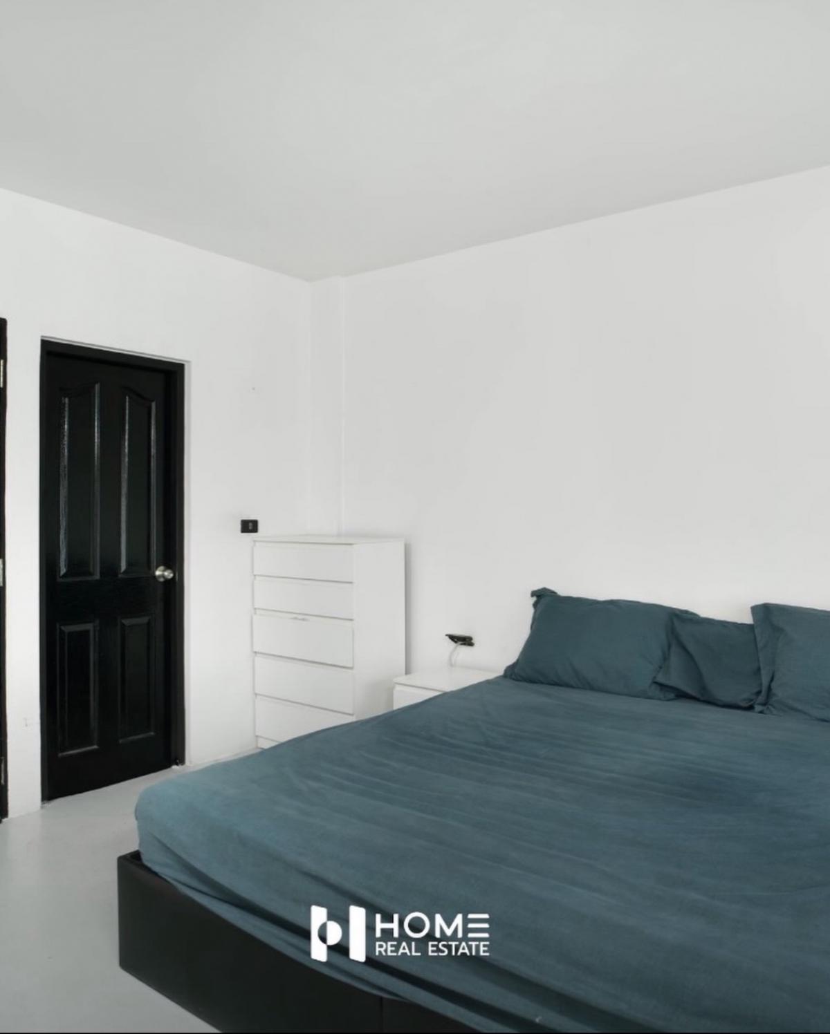 ขายทาวน์โฮมเลียบทางด่วนรามอินทรา : 28/02/2026, บ้านสวย 3 ห้องนอน พร้อมพื้นที่กว้าง 210 ตรม. ใกล้แยกลาดพร้าว เช่า 39,000 บ./ด. ขาย 4.88 ล้าน ตอบโจทย์ทุกไลฟ์สไตล์