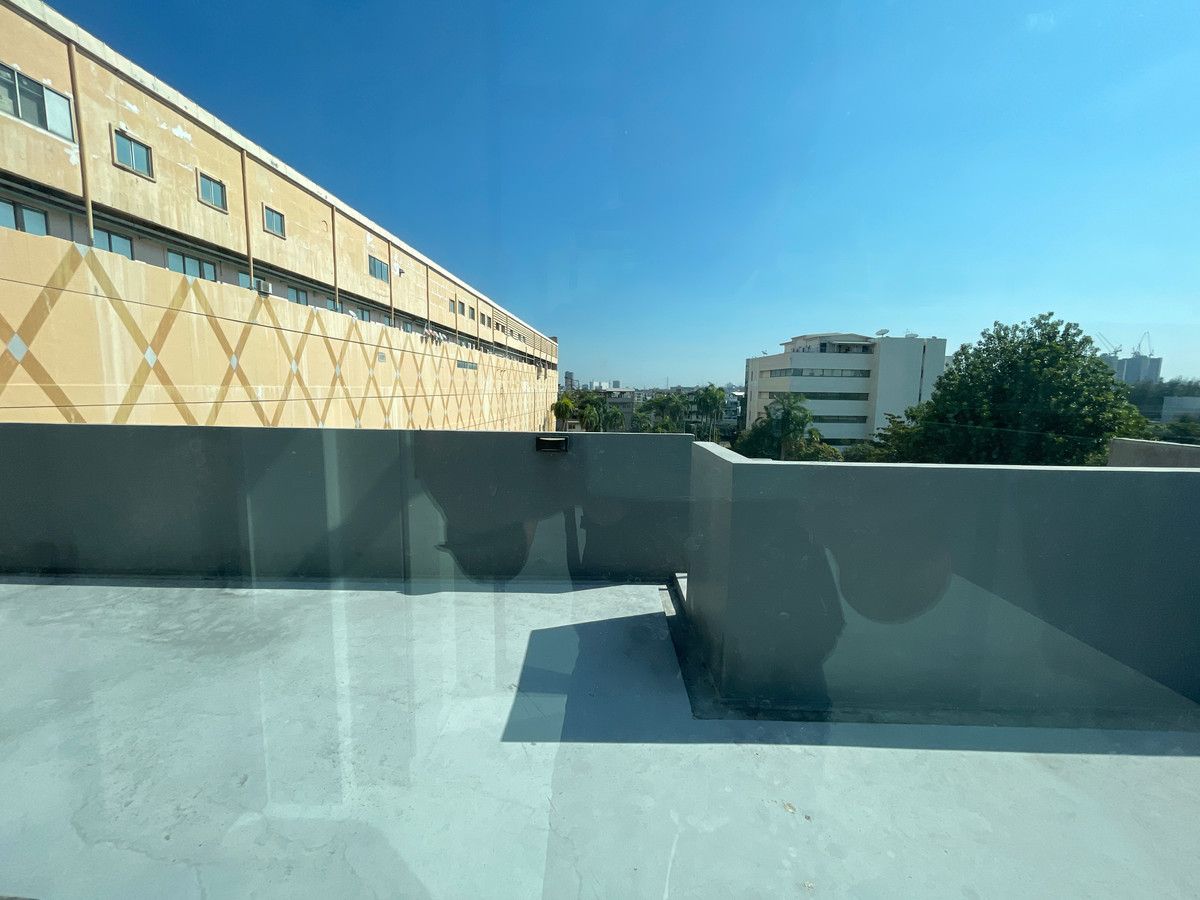 For SaleHome OfficeRamkhamhaeng, Hua Mak : Luxurious 5-story home office for sale, Metier Rama 9 project (Metier Rama 9), designed under the concept of superiority. Private parking for up to 6 cars