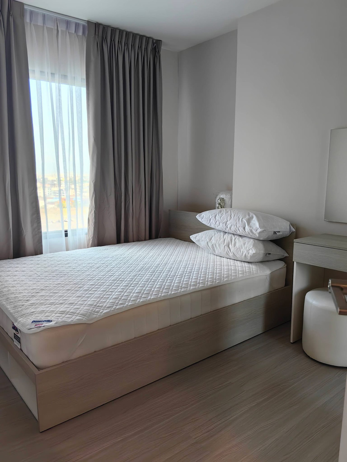 For RentCondoSamut Prakan,Samrong : For rent 📍 Aspire Erawan Prime 📍 Right next to BTS Chang Erawan station (0 meters). Ready to move in.