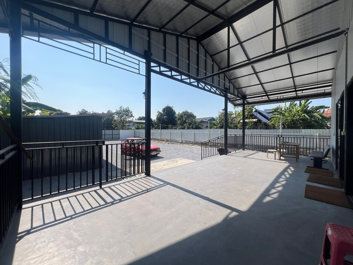 ให้เช่าโกดังอ่อนนุช อุดมสุข : ให้เช่า โกดัง / อู่ซ่อมรถ อ่อนนุช 35 ที่จอดรถเยอะ พร้อมอยู่