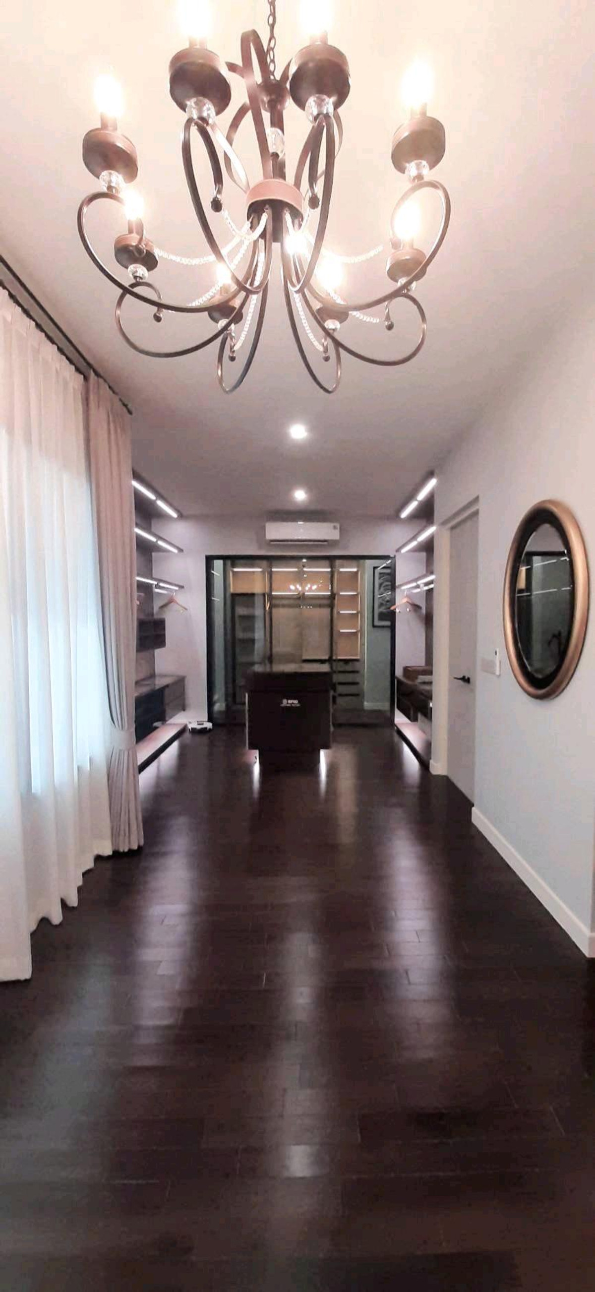 ให้เช่าบ้านเลียบทางด่วนรามอินทรา : FOR RENT : The honor โยธินพัฒนา มีลิฟท์พร้อมสระว่ายน้ำขนาดใหญ่ 8 ห้องนอน ทำเลหน้าสวน 