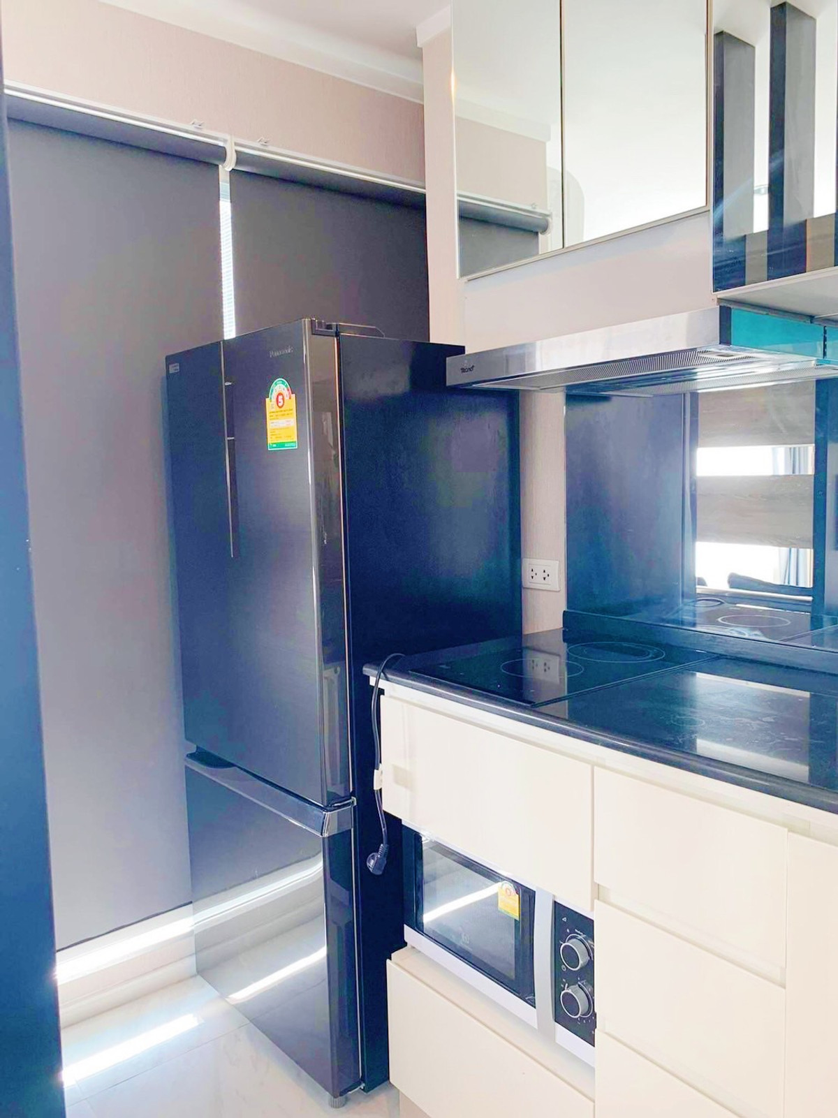 ให้เช่าคอนโดพัฒนาการ ศรีนครินทร์ : Condo for rent Lumpini Place Srinakarin - Huamark (ห้องสวย) พร้อมเข้าอยู่